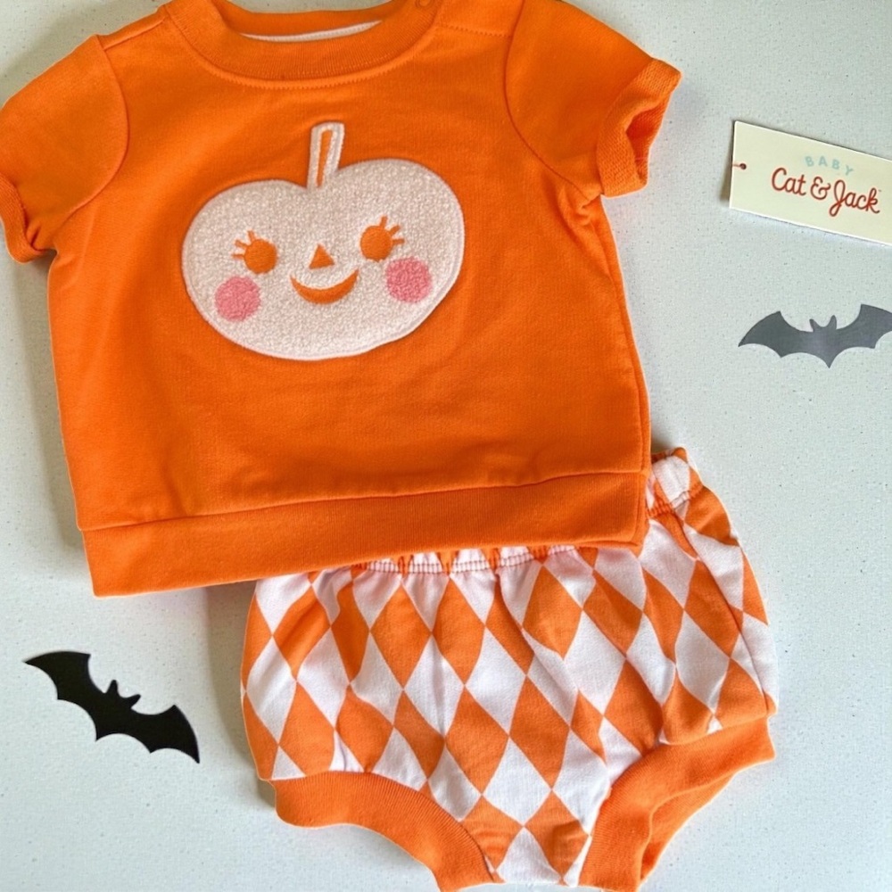 Cat & Jack 2 piece Pumpkin Set 3-6 month nwt